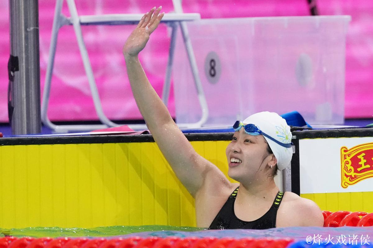 全运会女子50米自由泳 浙江选手吴卿风收获冠军