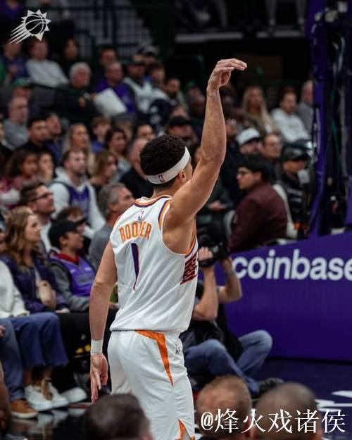 文班25+9马刺狂胜爵士 布克40分太阳绝地翻盘快船 文班25+9马刺狂胜爵士 布克40分太阳绝地翻盘快船